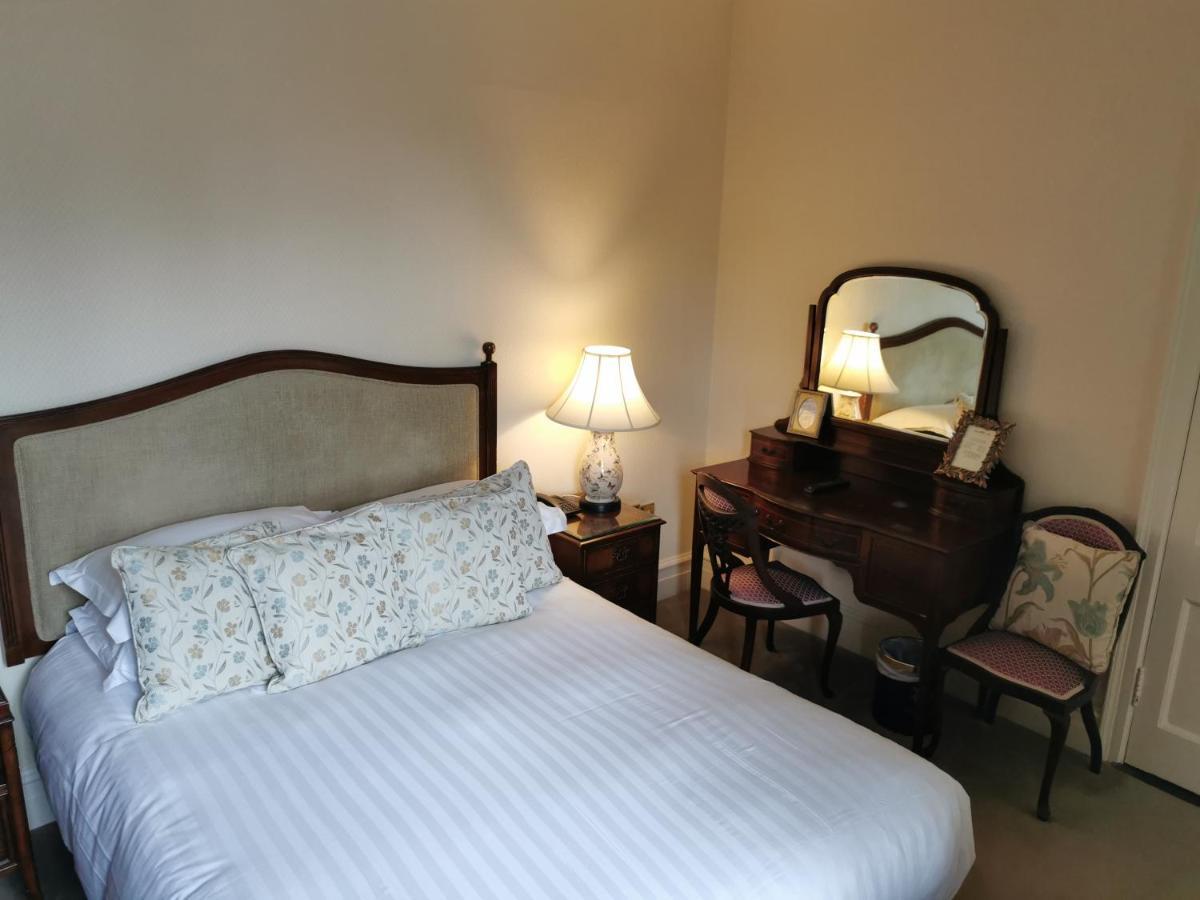 Waterford Castle Hotel & Golf Resort Ballinakill  Kültér fotó