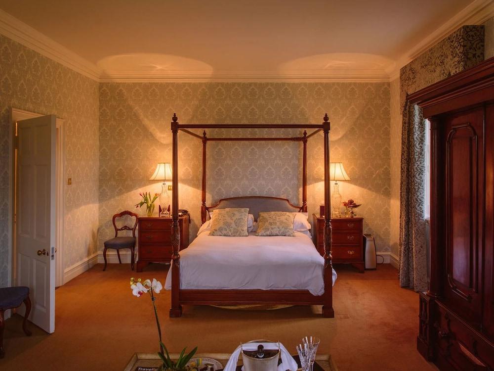 Waterford Castle Hotel & Golf Resort Ballinakill  Kültér fotó